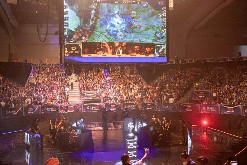elsolde_mexico's tweet photo. 🎮  En un partido muy reñido durante @GAMERGY_Mx, #IsurusGaming es el rey de #LeagueOfLegends Latinoamérica y será el equipo que represente a la región en el Mundial de LoL 2022. 

📷 Alejandro Aguilar https://t.co/Br52VRJpcN