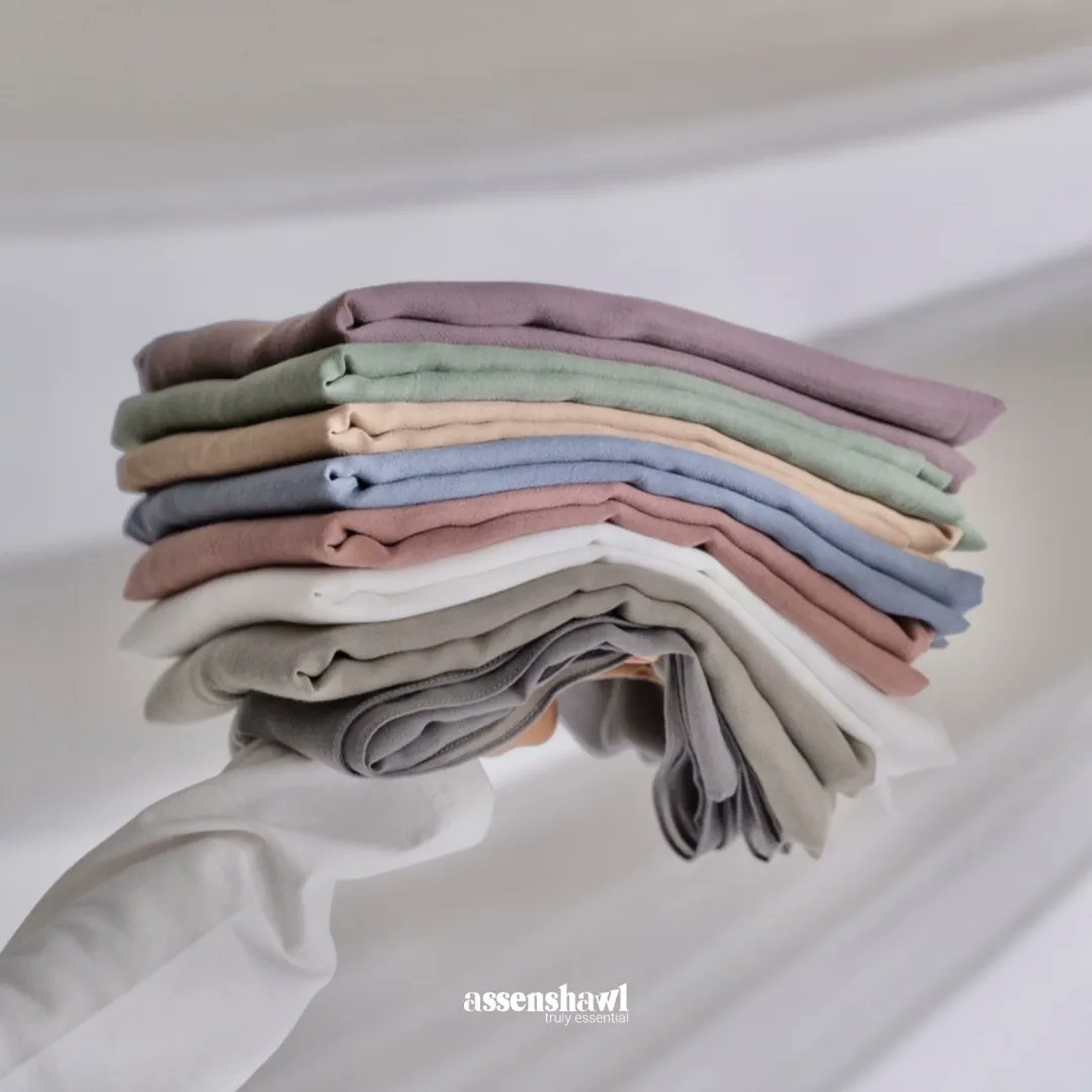 FanaysaHub's tweet photo. Fleecy Cotton

Material : Polycotton Voile
Shape: Rectangle End Curved
Price : RM49 and 2 for RM90 
Length : 1.9 x 0.75m
Opacity : 7/10 https://t.co/PeDBEifFSA