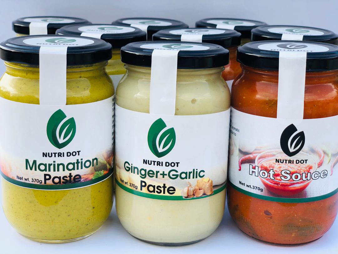 magrethMK's tweet photo. Marination paste na ginger + garlic paste zinapatikana kwa ujazo wa 212g kwa Tshs 5,000 na 370g kwa Tshs 10,000
Hot sauce/ pilipili inapatikana kwenye ujazo wa 370g pekee kwa Tshs 10,000 tu 
Call/WhatsApp 0655758132
Kindly rt https://t.co/1pg5S9vEv0