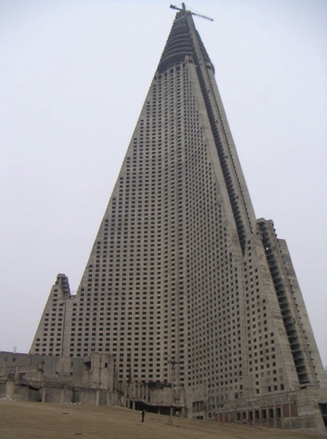 worldstructures tweet picture