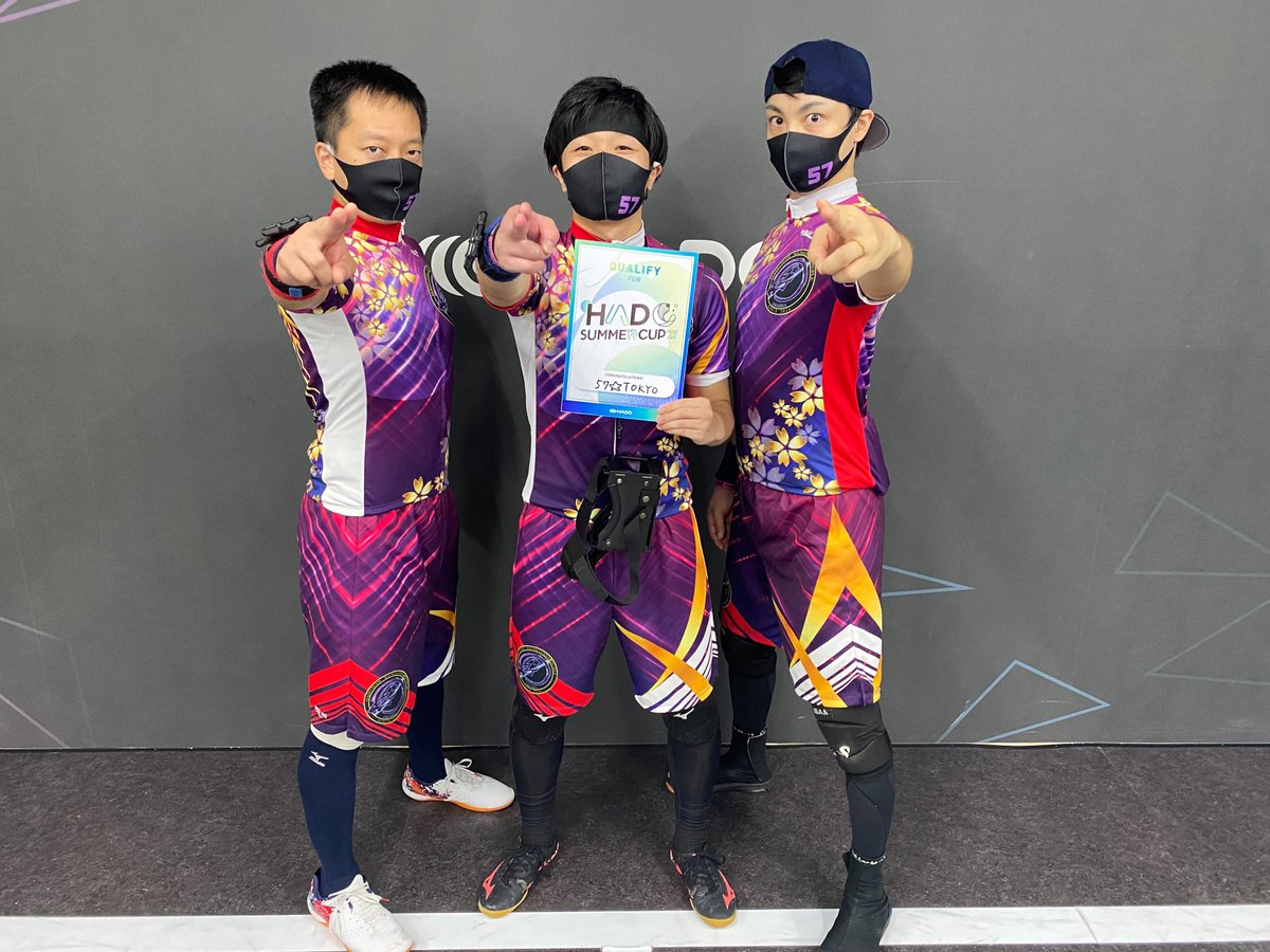 hado_info's tweet photo. 【SUMMER CUP予選大会#2結果発表】
本日行われたSUMMER CUP予選大会#2の結果は以下の通りです✨
優勝 57☆TOKYO(@wachagonna_hado)
2位 福岡第一高等学校Aチーム(@HADO67186328)
3位 Fenrir(@Fenrir_HADO)
以上の3チームが本戦への出場権を獲得しました❗️
#HADO
#SUMMERCUP https://t.co/O8qoCsaoKG