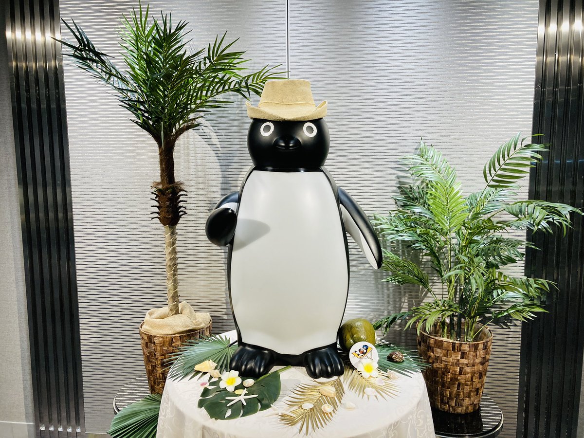 「Suicaペンギンビュッフェ行ってきた〜お腹いっぱい 」|はんぺんのイラスト