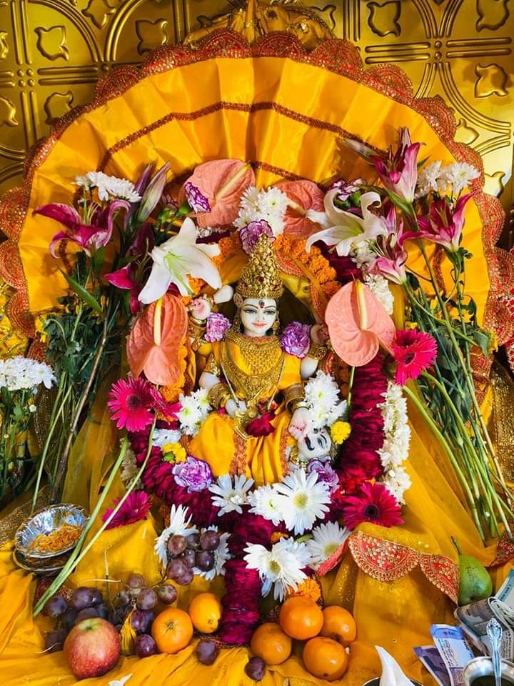 baglamukhipuja's tweet photo. Maa Bagalamukhi relieves a person from problems related to his enemies and negative energies. https://t.co/kESZcxai2y