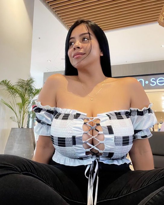 Two cups 🍉 https://t.co/NVlMH5Tsk4