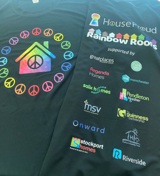 ElaineJ001's tweet photo. Brilliant day @Houseproud_NW at #ManchesterPride spreading the message; peace, love &amp; safe homes for everyone. Great to see the team from @MyGreatPlace having so much fun with friends from across GM https://t.co/JehL1uhKK3
