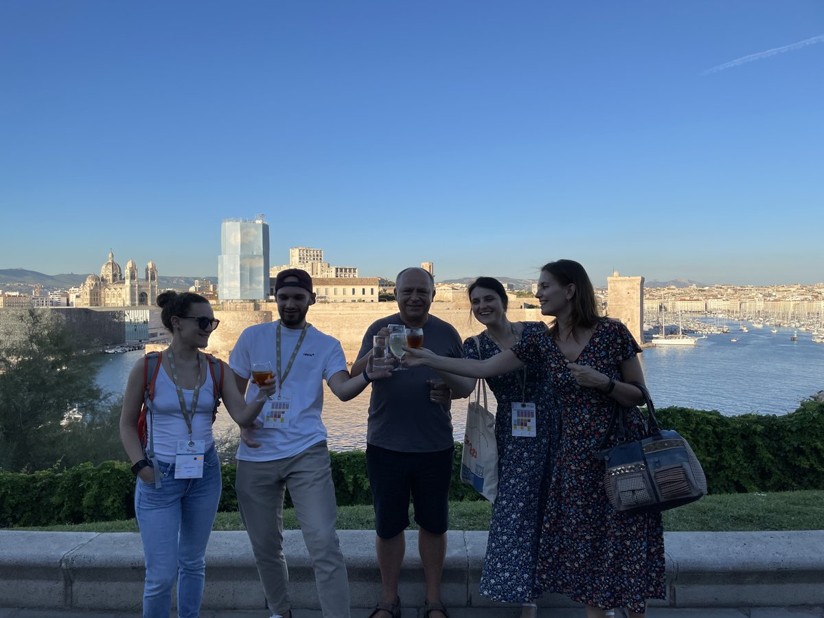 SazanovL's tweet photo. #ebec2022 in beautiful Aix passed quickly. Enjoying gala dinner in Marseille with the group. https://t.co/NBRDLEqRLn