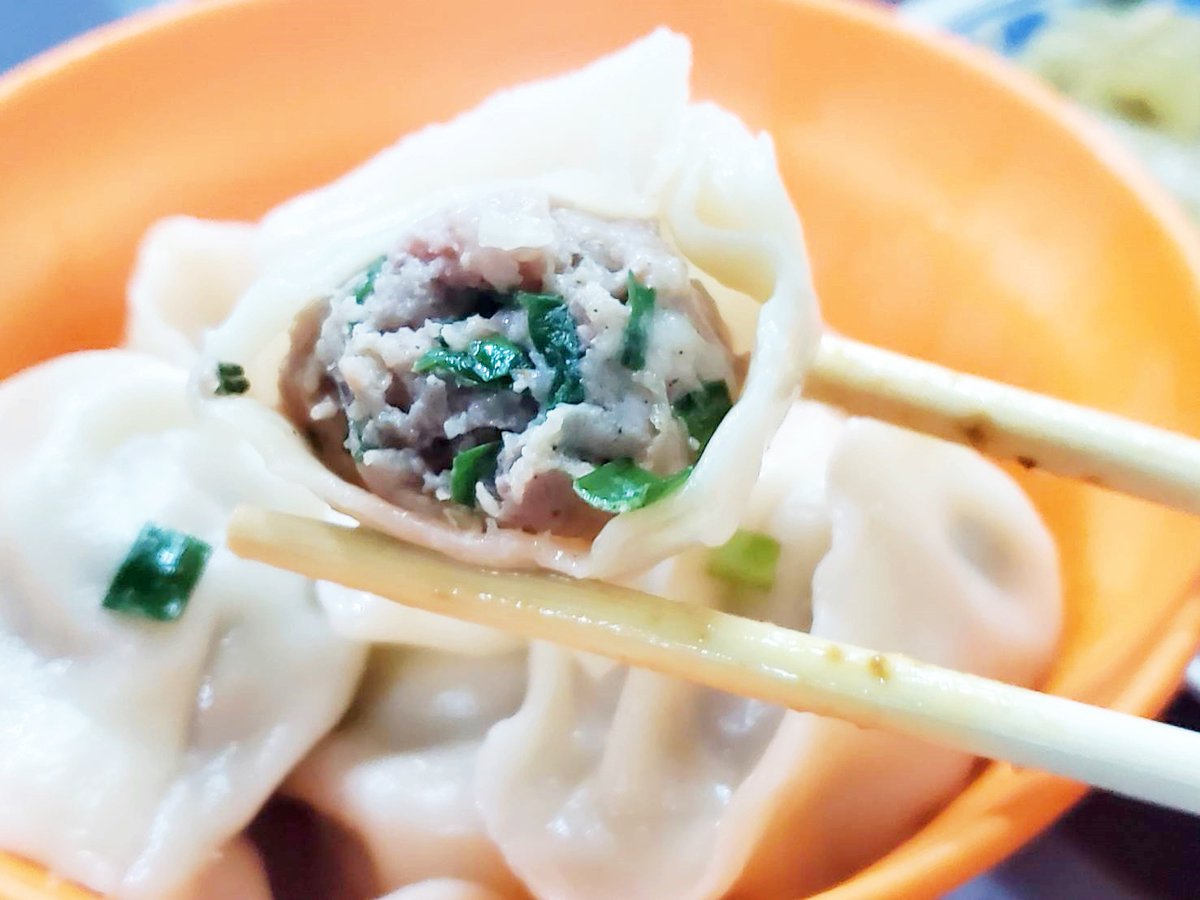 【台北美食】 久しぶりに南港へ行ったから水餃子の人気店「北大荒」に行ってきました！ 噂に違わずめちゃくちゃ大きい水餃子と滷味に大満足♡ そのクオリティ、そりゃぁ南港で人気になるはずです。南港に行ったら再訪したいと思います！