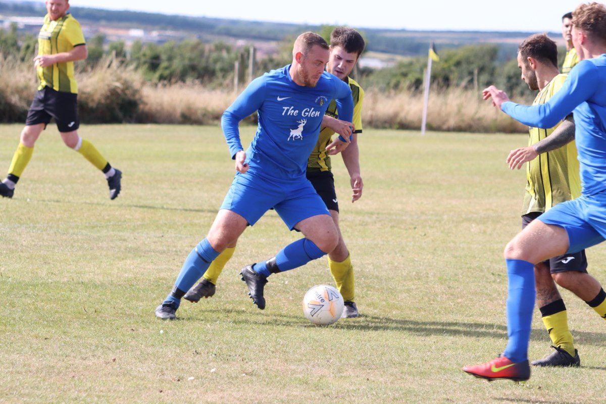 🔵CLUB ANNOUNCEMENT🔵

The Club would like to congratulate <a href="/jleahy92/">Joe Leahy</a> on being selected as our new 1st team captain to lead us into the 22/23 season.
He takes over the armband from <a href="/ormy1982/">chris ormond</a> who has been an outstanding leader for us over the last decade👏🏼

#Wizards🔵⚽️🔵 
#Captain