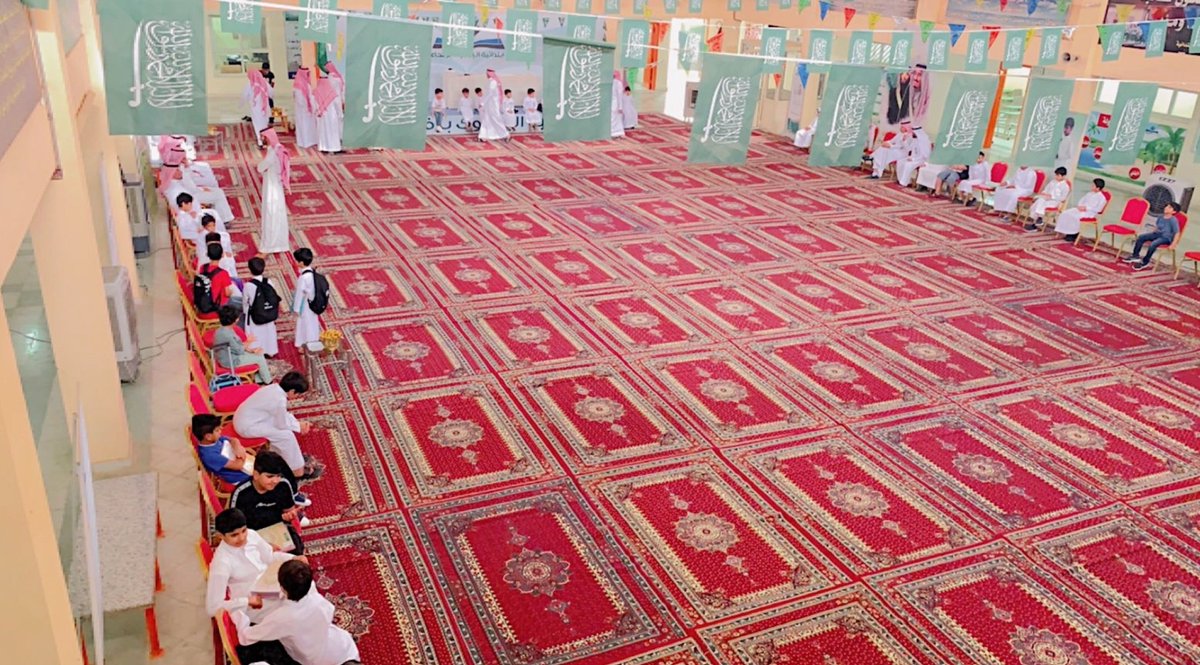 aljnidias's tweet photo. #رفحاء 
انتظام نحو 20 ألف طالب وطالبة على المقاعد الدراسية في 147 مدرسة في تعليم #رفحاء
https://t.co/sbrEe0W34f
#رفحاء https://t.co/D91r8KNcGi
