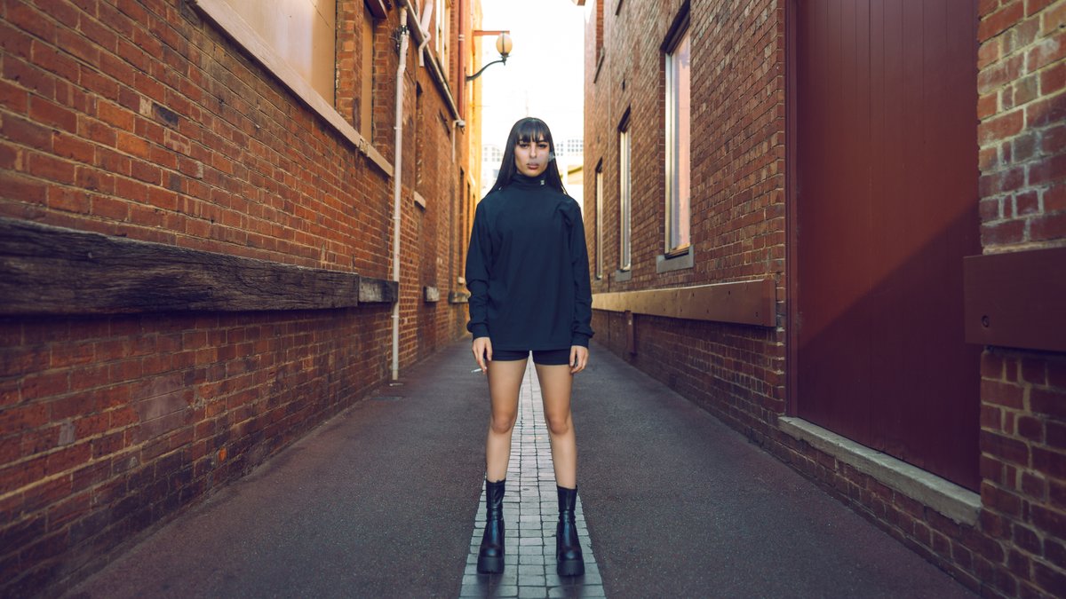 BentleyDonges's tweet photo. Ava and I find this location after walking around the city and it turned out to be such a cool spot to shoot.
#sonyportraits #perth #perthphotographer #moody #portraitphotography https://t.co/uV9WzssDS7