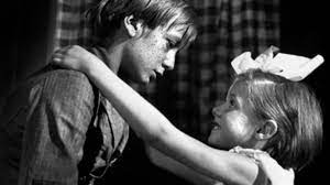 merlinpapin3's tweet photo. .@tbarnaud .@FredOL69007 

Parcourons une histoire du cinéma avec mon #Top30 du réalisateur #JulienDuvivier

3 – #PoilDeCarotte de #JulienDuvivier (1932) avec #HarryBaur #RobertLynen Simone Aubry Christiane Dior Maxime Fromiot Catherine Fonteney et les enfants Borelli https://t.co/Zk8qWPlsNf