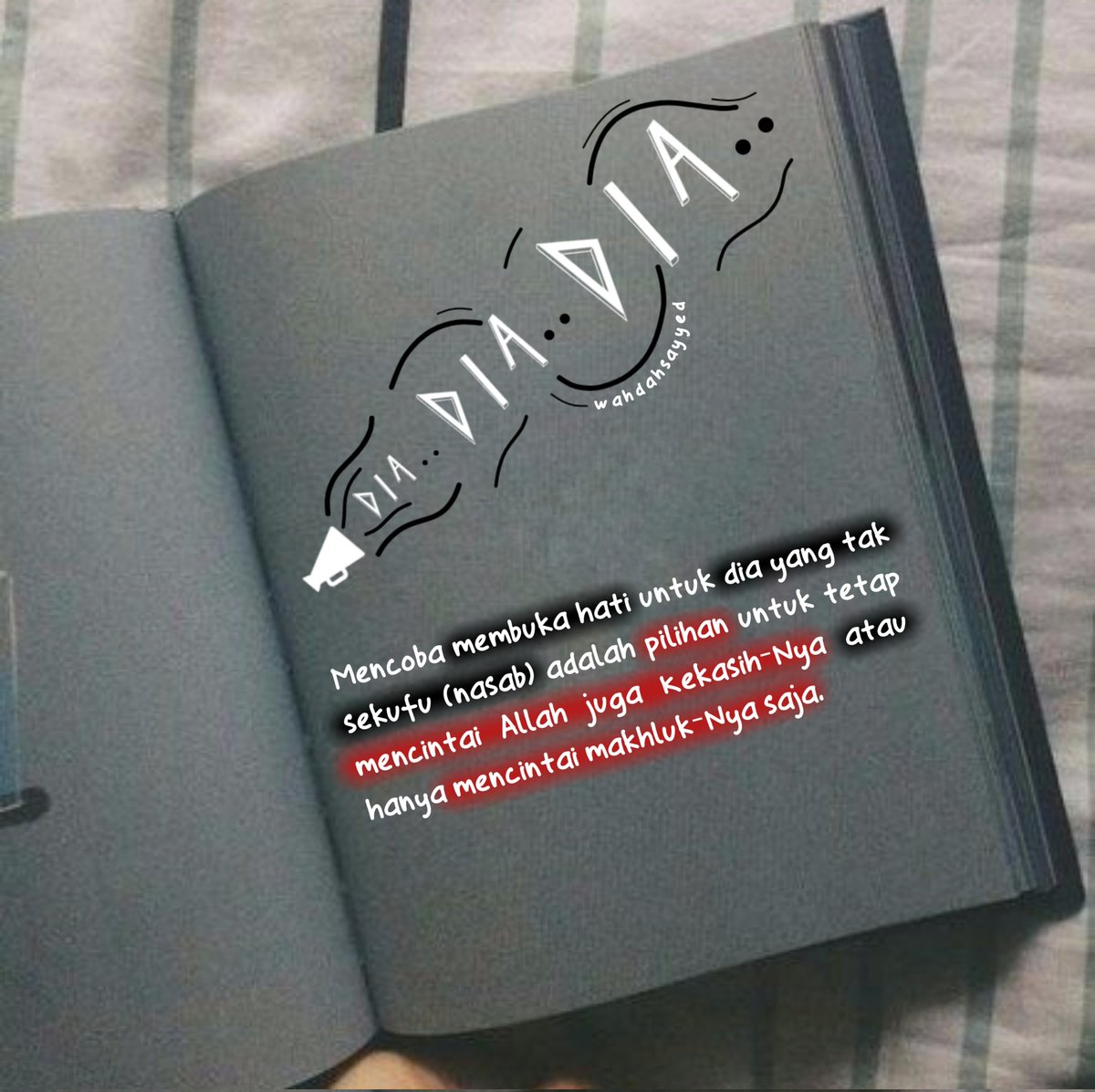 Wahdahsayyed's tweet image. Syarifah. .
Hendaklah engkau menjaga izzah, muru'ah, dan iffahmu. Kelak, engkaulah yang akan melahirkan keturunan para Habaib yang Dia titipkan dalam rahimmu🍃

#syarifah #assegaf #sayyed #sayyid #syarifahsayyed #syarifahsayyid #ahlulbait #dzurriyahrasul #dzurriyahrosul