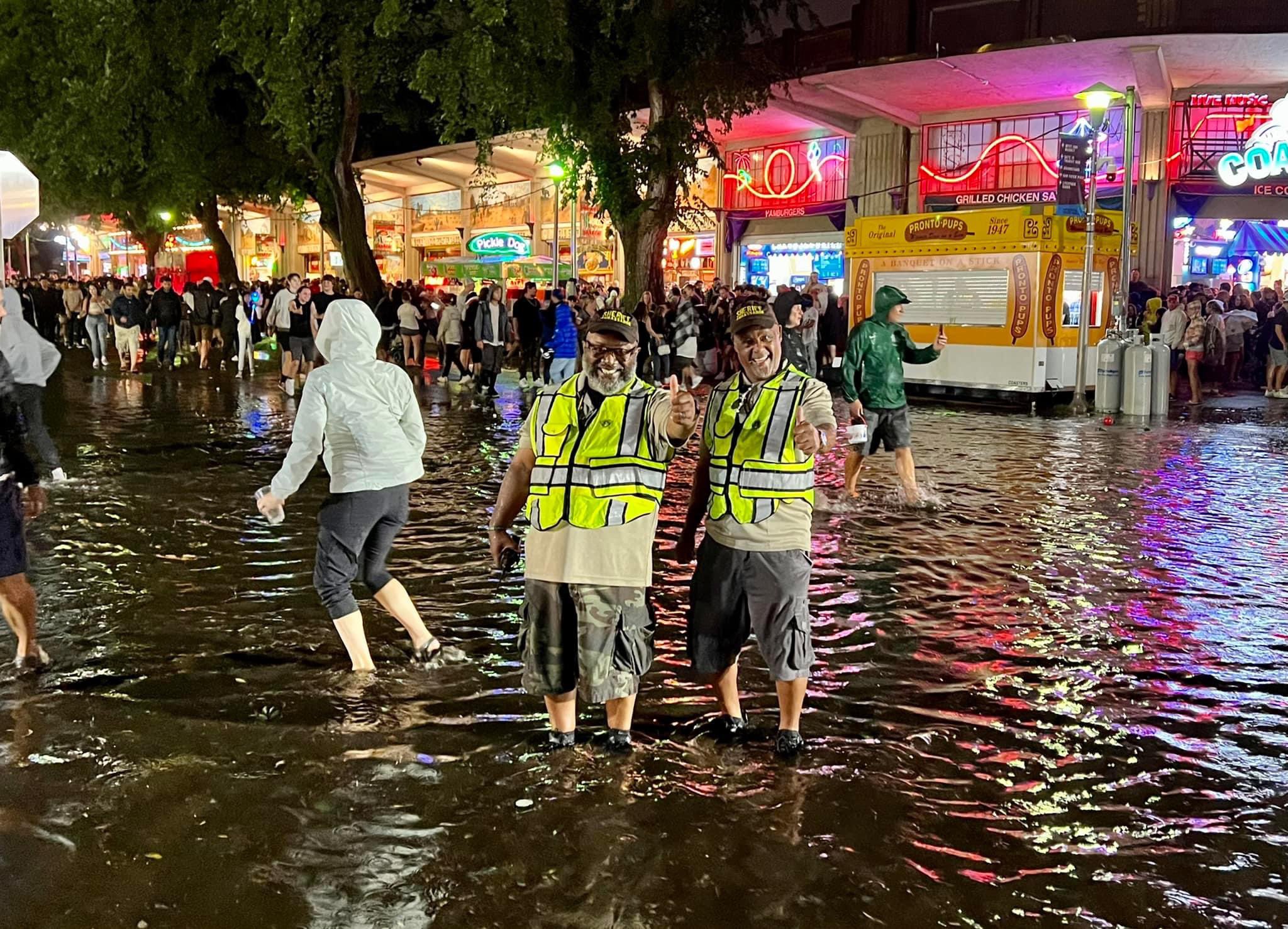 Live On Patrol FanPage on Twitter "Minnesota state fair flooding. Be
