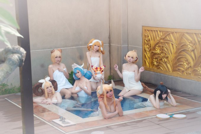 Twitterのコスプレ画像32