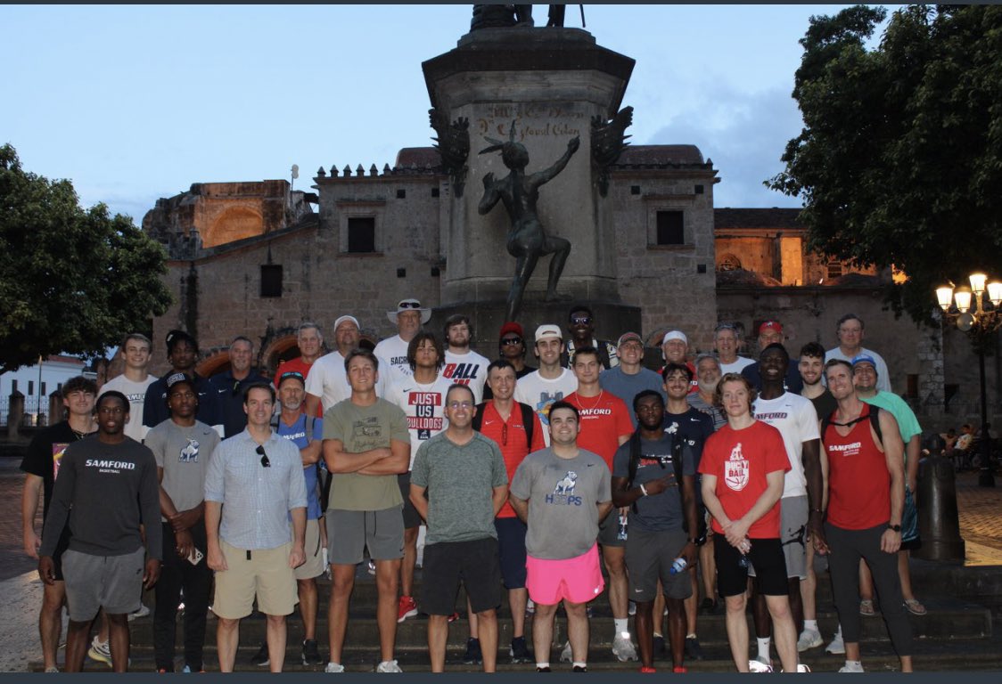 Baller_O_Win's tweet photo. One of if not THE GREATEST TRIP I’ve been blessed to be a part of!!! A huge thanks to everyone who made this trip a possibility and a massive shout out to @DeCoacher and Sergio Jr’s Company Progresando Together LLC for doing an incredible job putting this entire trip together!!! https://t.co/mJGuKusxLV