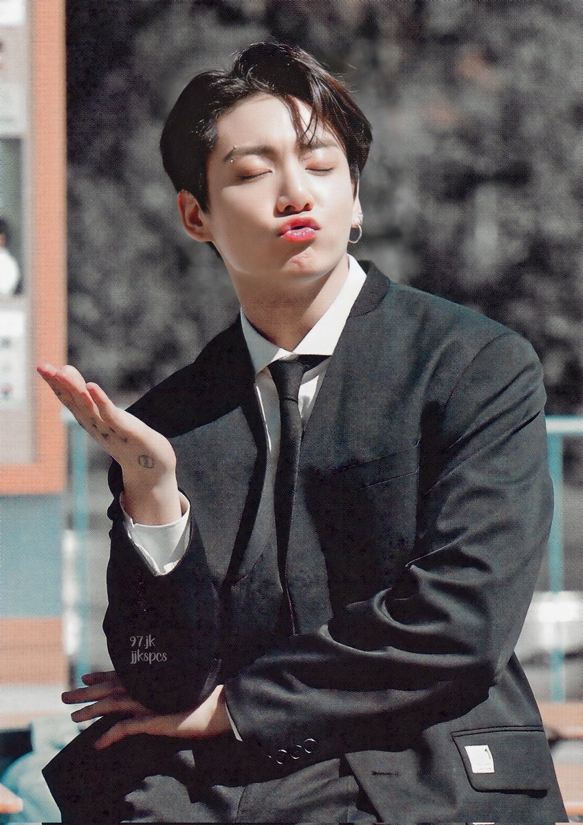 why is he so cute?!

#정국 #JUNGKOOK #BTS #방탄소년단 <a href="/BTS_twt/">방탄소년단</a>