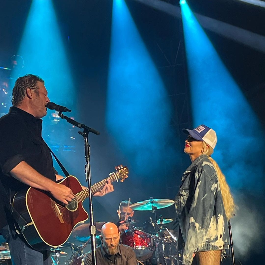 iloveBlakexGwen's tweet photo. Gwen Stefani and Blake Shelton at YQM Country Fest in Dieppe, New Brunswick, CA | 8/27/2022

📸: justified_88 https://t.co/CGRyiT52rw