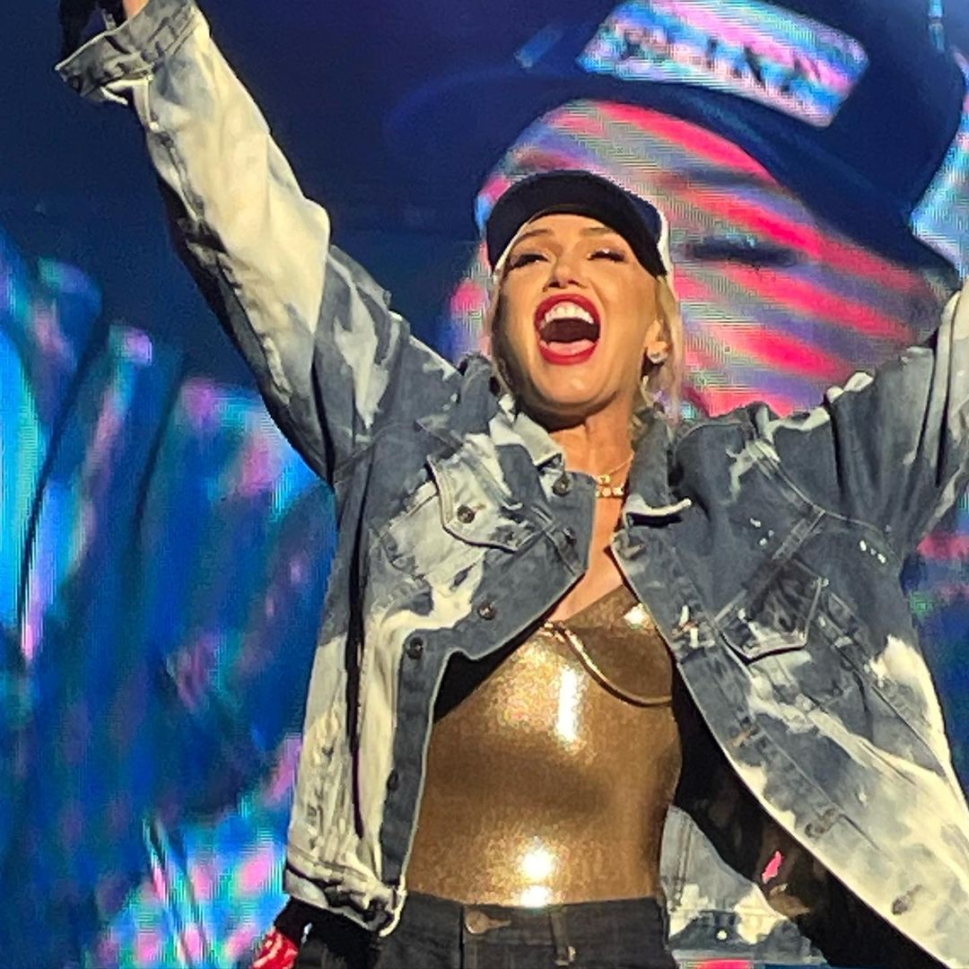iloveBlakexGwen's tweet photo. Gwen Stefani and Blake Shelton at YQM Country Fest in Dieppe, New Brunswick, CA | 8/27/2022

📸: justified_88 https://t.co/CGRyiT52rw