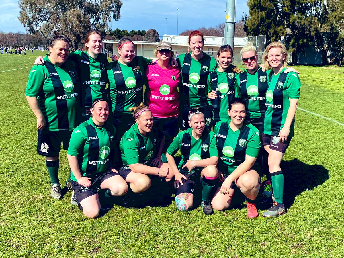 NicholeOverall's tweet photo. So this just happened - grand finalists πβ½οΈπ₯°
#Monaro #kickingoals https://t.co/Xar1lPP6PQ