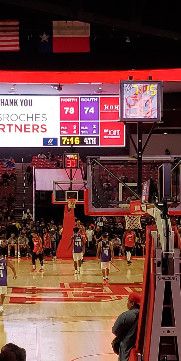 RyalsGonzalez's tweet photo. Spent my Saturday night with my 3 heartbeats (3 kiddos) at the #TycoonHouston #CelebrityBasketballGame. #50cent #FatJoe #GUnity β at Fertitta Center https://t.co/NInvrxXhtS