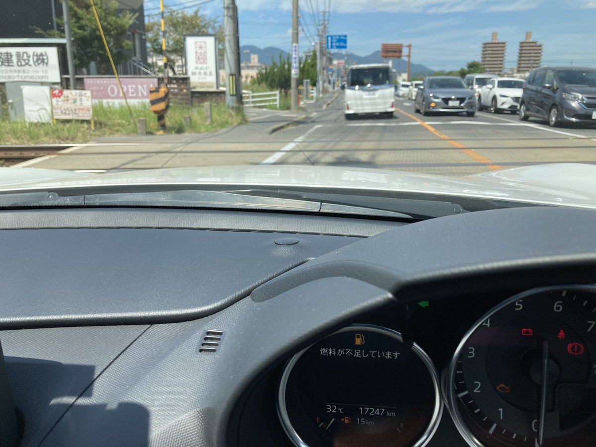 uta_zn6nd's tweet photo. NDを引き取って帰ろうとしたらまた同じように止まったんだけど、MAZDAまじか
場所がヤバすぎ、いや、まじか… https://t.co/kDjWJfDiWX