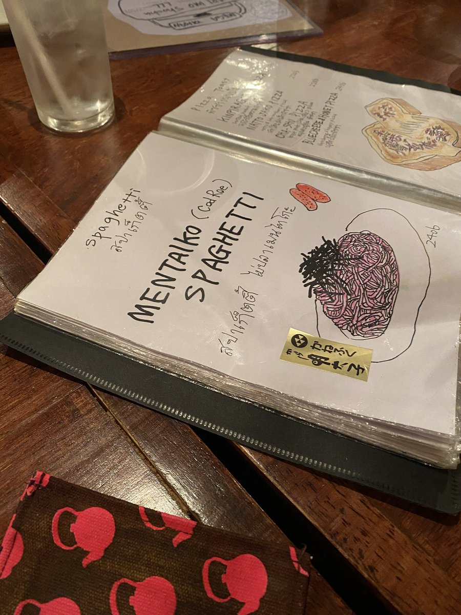 aestheticme8's tweet photo. Izakaya yakan 🫖🍶🫶 อิซากายะที่ดืออที่สุดดในใจ เอาไปเลยอันดับ1 อร่อยมากกกก ไม่รู้จะบรรยายยังไงเอาเป็นว่าไม่มีคำว่าไม่อร่อย มีแต่คำว่าอร่อย อร่อยมาก อร่อยมากมาก อย่าพลาดไก่ทอดด้วยประการทั้งปวง umeshuก็คือมาเป็นกา จิบเพลินสุด
📍สุขุมวิท 33 ซอย 1 ร้านลับๆหน่อย
 @aroii #อร่อยบอกต่อ https://t.co/t3FczcBMbg