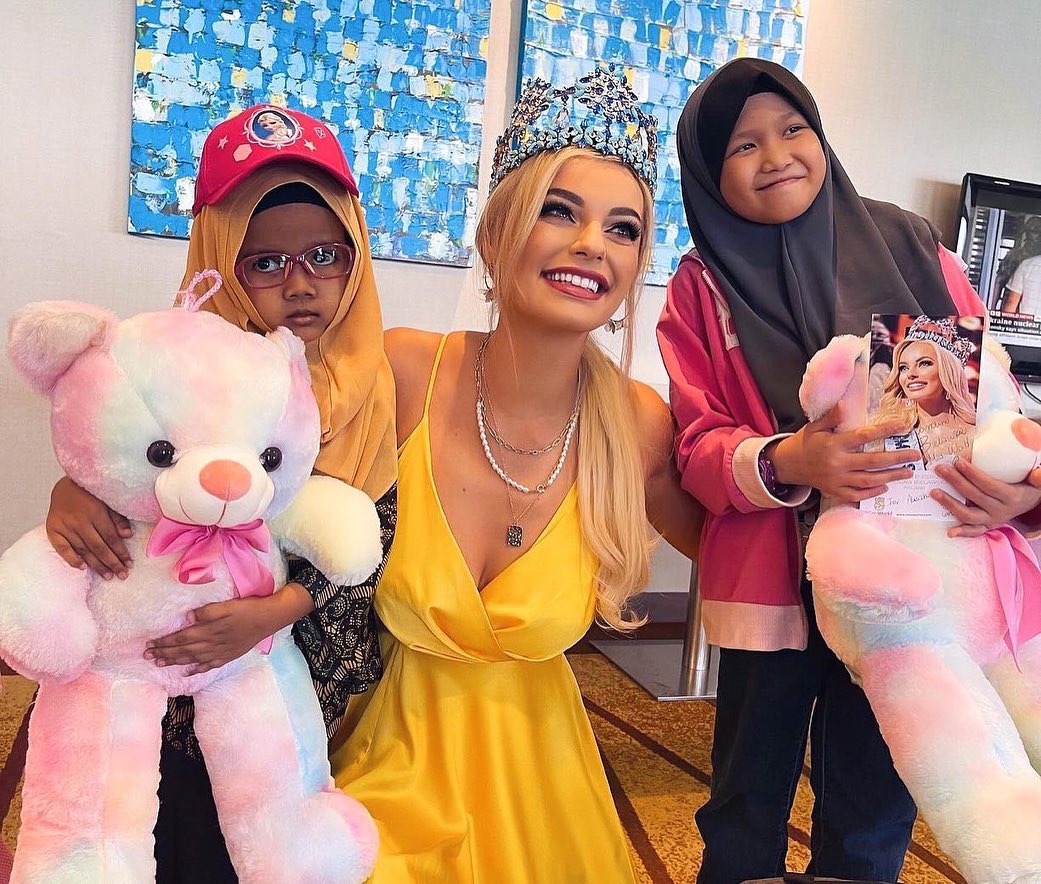 A heartwarming day in Sabah as we were at the very centre of “Make A Wish” requests from 2 very special children to the Miss World Malaysia Organisation 💛 instagram.com/p/ChyhUPlPJXl/…

#MissWorld #MissWorldTime #BeautyWithaPurpose