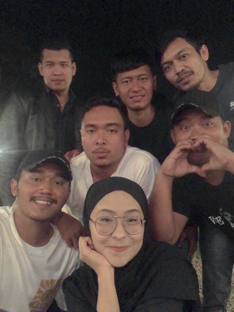 Why should I fall in love when I have my pariban in the squad