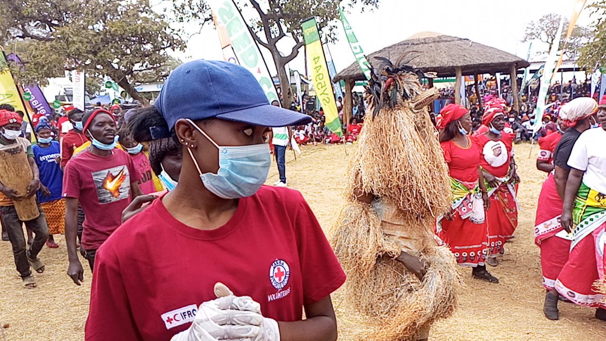 ZambiaRedCross's tweet photo. Zambia Red Cross Society takes part in the the celebration of Kulamba Traditional ceremony under a theme," Let's send our children Boys and Girls to school https://t.co/0qufiKz9sW