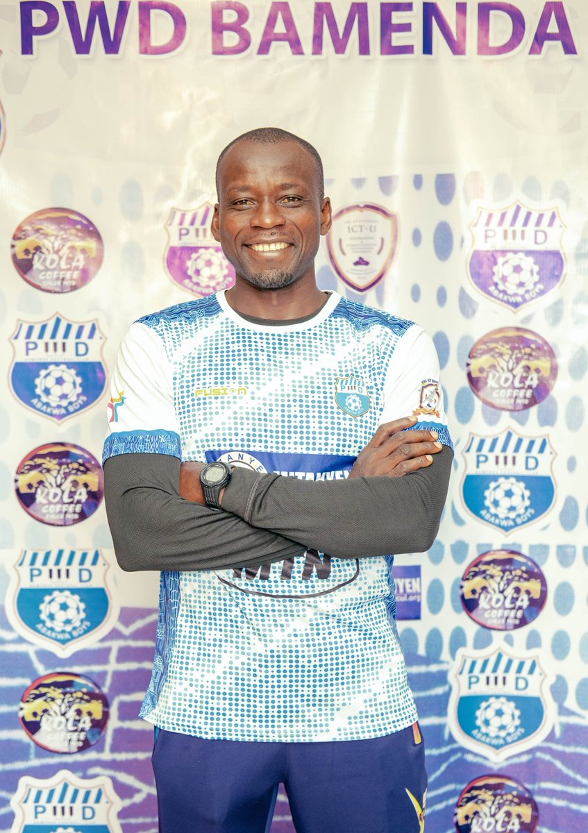 pwd_bamenda's tweet photo. 𝐎𝐟𝐟𝐢𝐜𝐢𝐚𝐥: 𝐀𝐥𝐚𝐢𝐧 𝐑𝐨𝐠𝐞𝐫 𝐍𝐬𝐞𝐦𝐞

We are delighted to announce that Alain Roger Nseme has joined our technical staff as fitness coach. 

Nseme spent last season with Aigle Royal of the Menoua, and spearheaded their return to the top flight.

💙🤍 https://t.co/QDffTdehbP