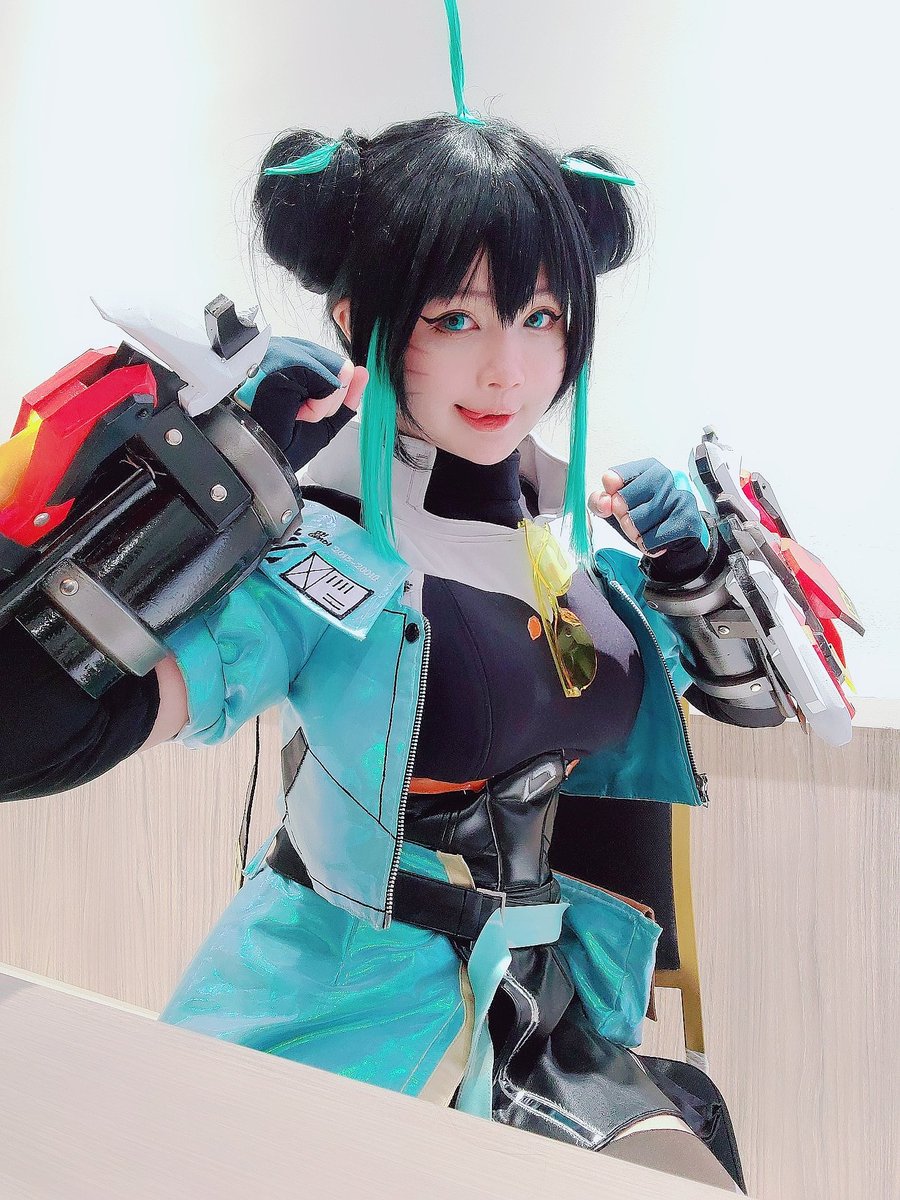punipun7's tweet photo. Wanwan sudah di #GJUI AEON Tj. Barat π₯° siapa mau di panah? https://t.co/hSwKdrSfPu