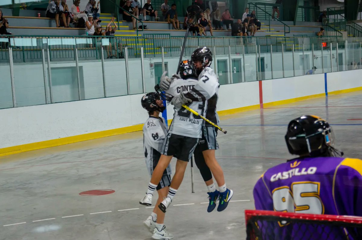 _eric_contreras's tweet photo. These boys came to play. Off to the semi-finals! Good luck to the U17 Jr. Roughnecks @NLLRoughnecks @nll @TRACAthletics #jrnll https://t.co/CmDLO8POMW