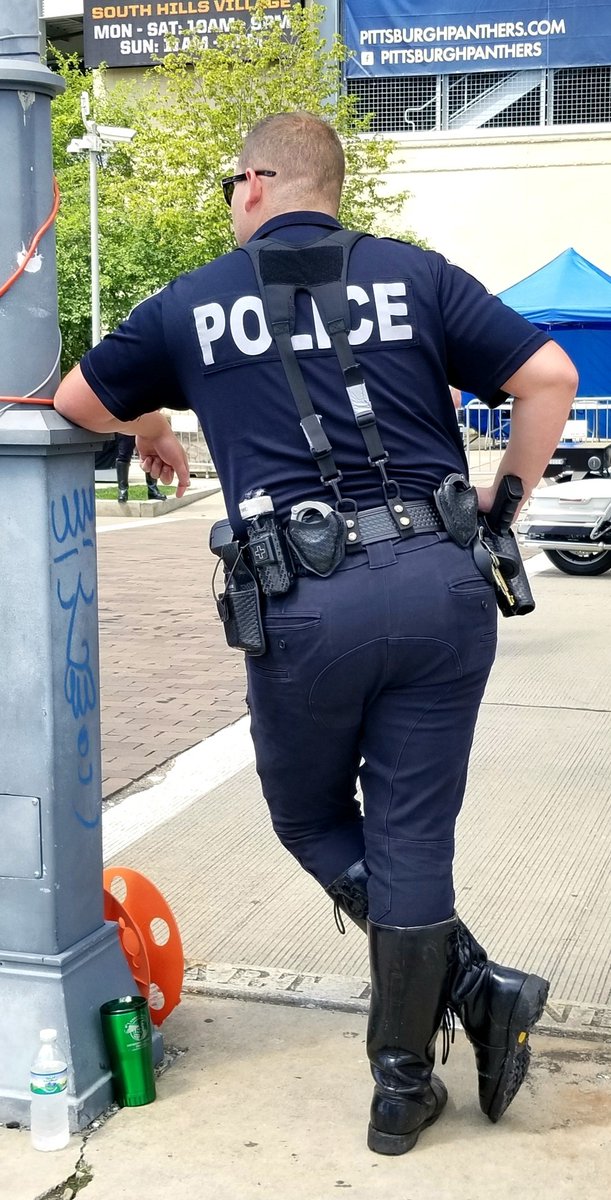 cops_real's tweet photo. https://t.co/TsWaQWvoaO