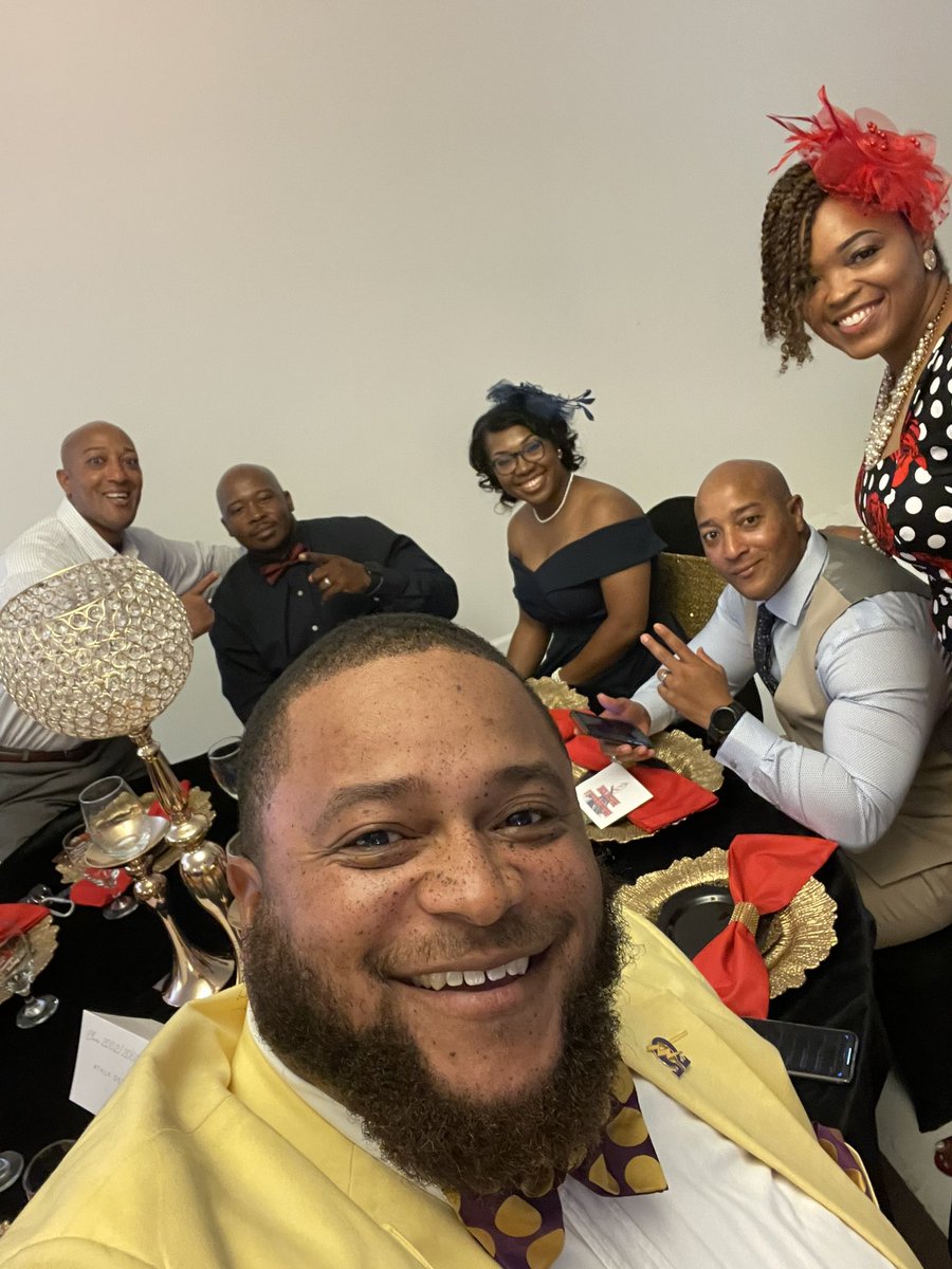 arteesmith2's tweet photo. Oh what a night !??! #XclusiveTalkDerbytome #XclusiveFoundation https://t.co/akUKOY8jFJ