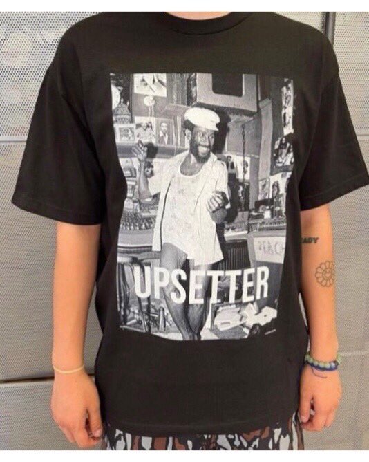 _DennisMorris's tweet photo. The Black Ark @ my #SuperPerry show. The gallery is open  everyday from 11 am to 7 pm; (including this Bank Holiday weekend) till the 8th of Sept. I will be there most days.
Upsetter X Gimme5 T-shirts available. 
#LeeScratchPerry 📷 #DennisMorris 30 Old Burlington st, London W1 https://t.co/zX3BEZneDz