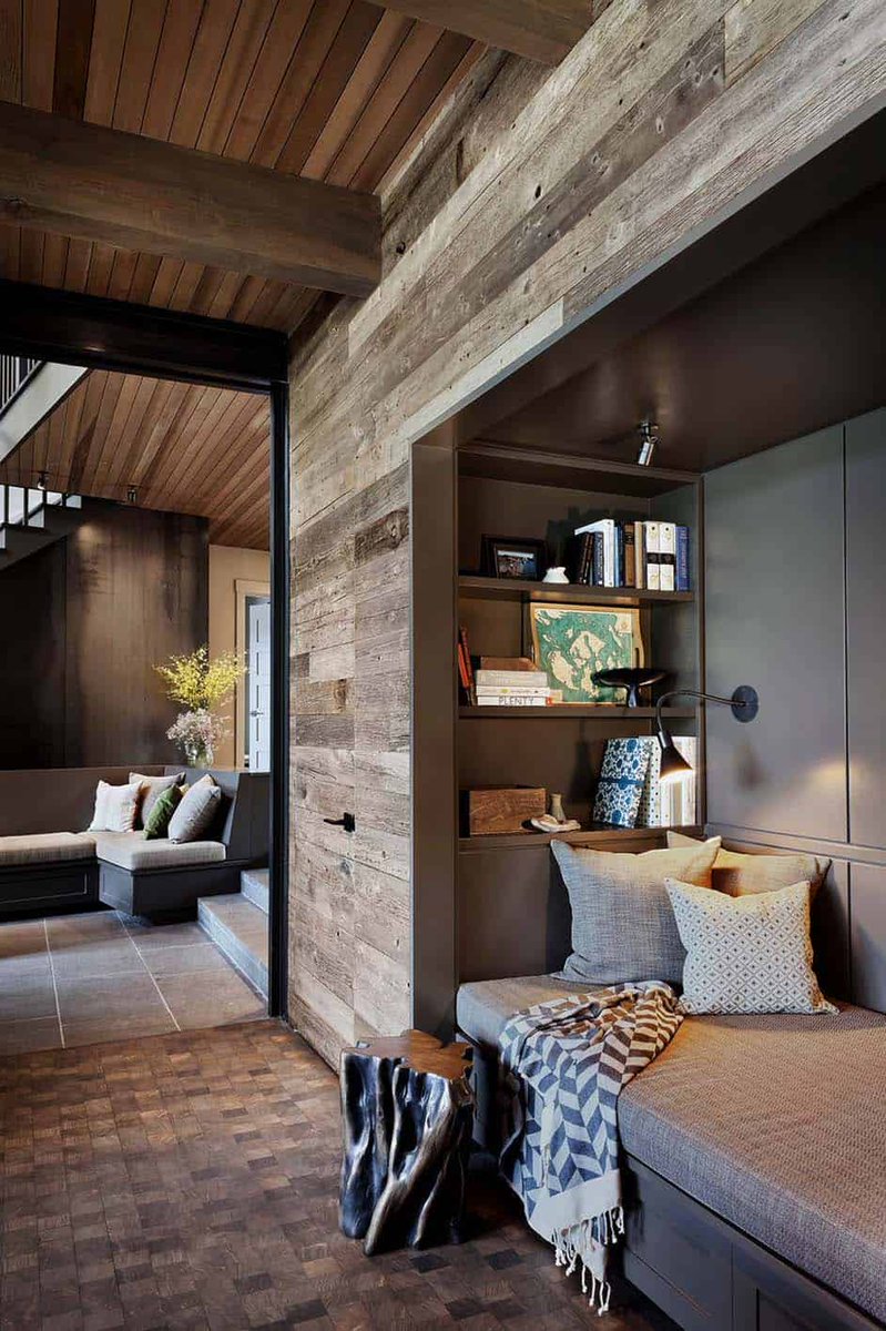 OneKindesign's tweet image. Modern rustic retreat designed to feel like a summer camp on Orcas Island onekindesign.com/2019/03/25/mod…