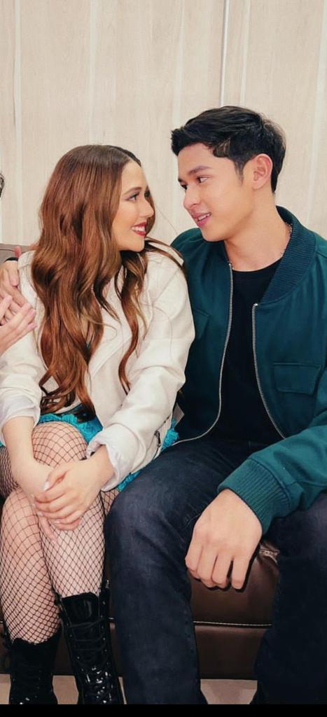 Team_JaydaOFC's tweet photo. @PrincessFrance  oh hehehe! 

#TeenClashSeries #JaydaAvanzado #AljonMendoza https://t.co/RiRgfrCqRG