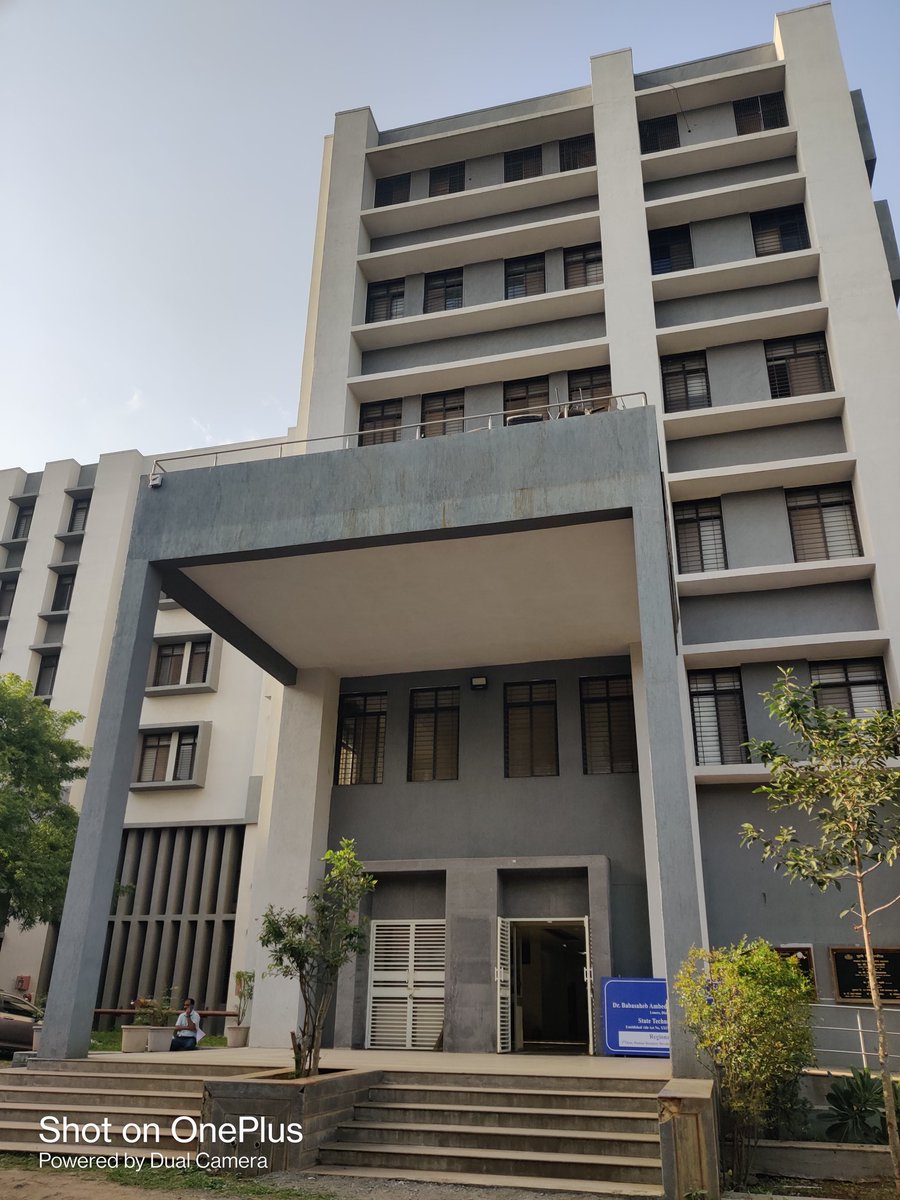 JadhavarAnop's tweet photo. A new journey started after a long break..!
#Departmentoftechnology
#सावित्रीबाईफुलेपुणेविद्यापिठ https://t.co/E5YlRANwgx
