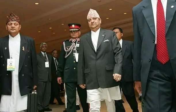 Niranja81543381's tweet photo. राजा र जनता बिचको घनिष्ट सम्बन्ध नै नेपालको स्वतन्त्रता,राष्ट्रिय एकता र निर्बाध सार्बभौमसत्ताको मुख्य कवच हो
देश र जनताको हीतमा सदा समर्पित रहने राजसस्था र देशभक्तिको सस्कार भएको जनता नै नेपाल अधिराज्यको इतिहासको गौरबमय अतित हो,यही नै बर्तमान र भबिस्य पनि हो
#jaydesh 🇳🇵 https://t.co/3F1tNPeBA8