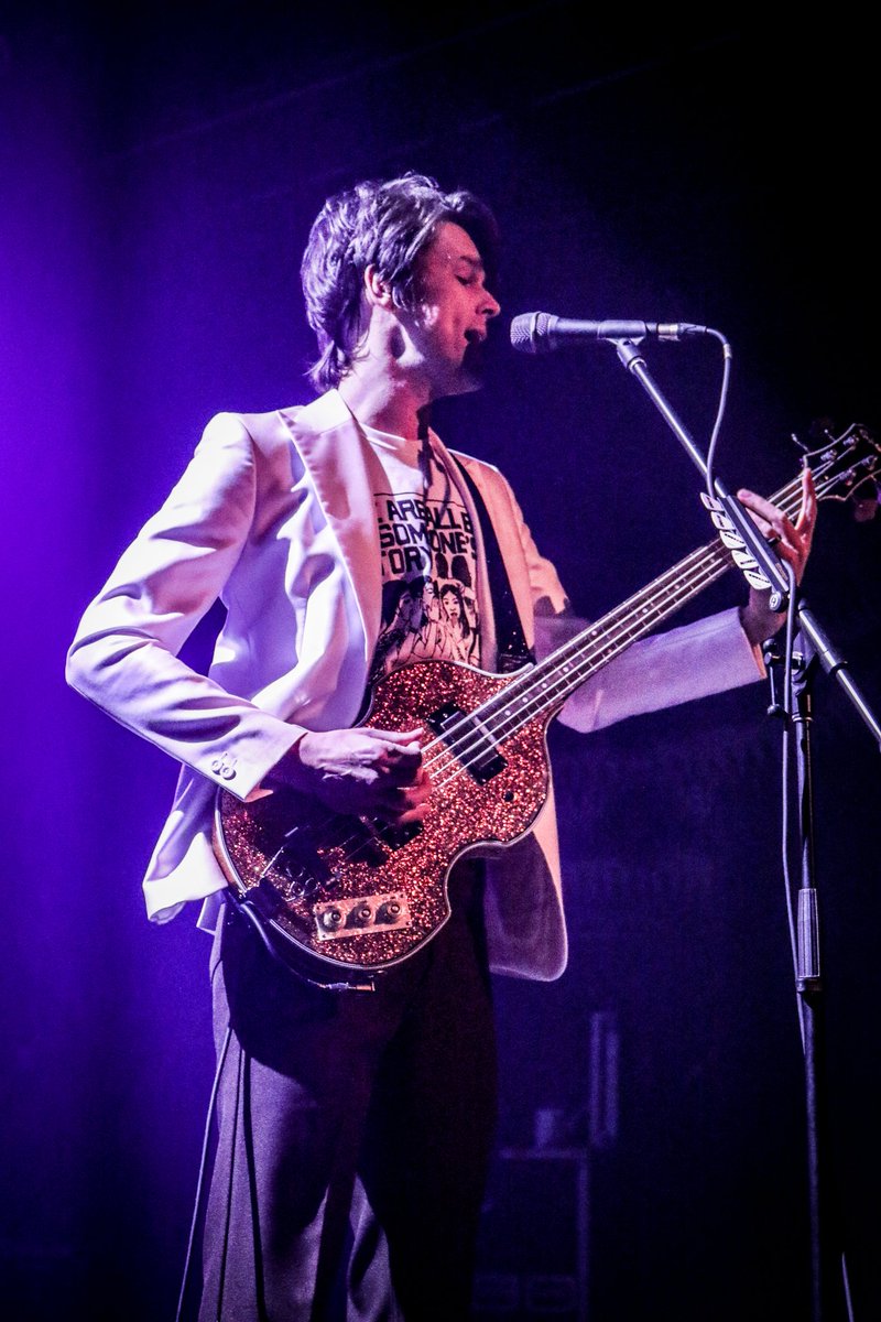 Officialindie_'s tweet photo. @iDKHOW show review and gallery from when they played at @MetroChicago!! 

@DallonWeekes
@ryanseaman
https://t.co/wjED56gAoW https://t.co/20GmbMnXGx