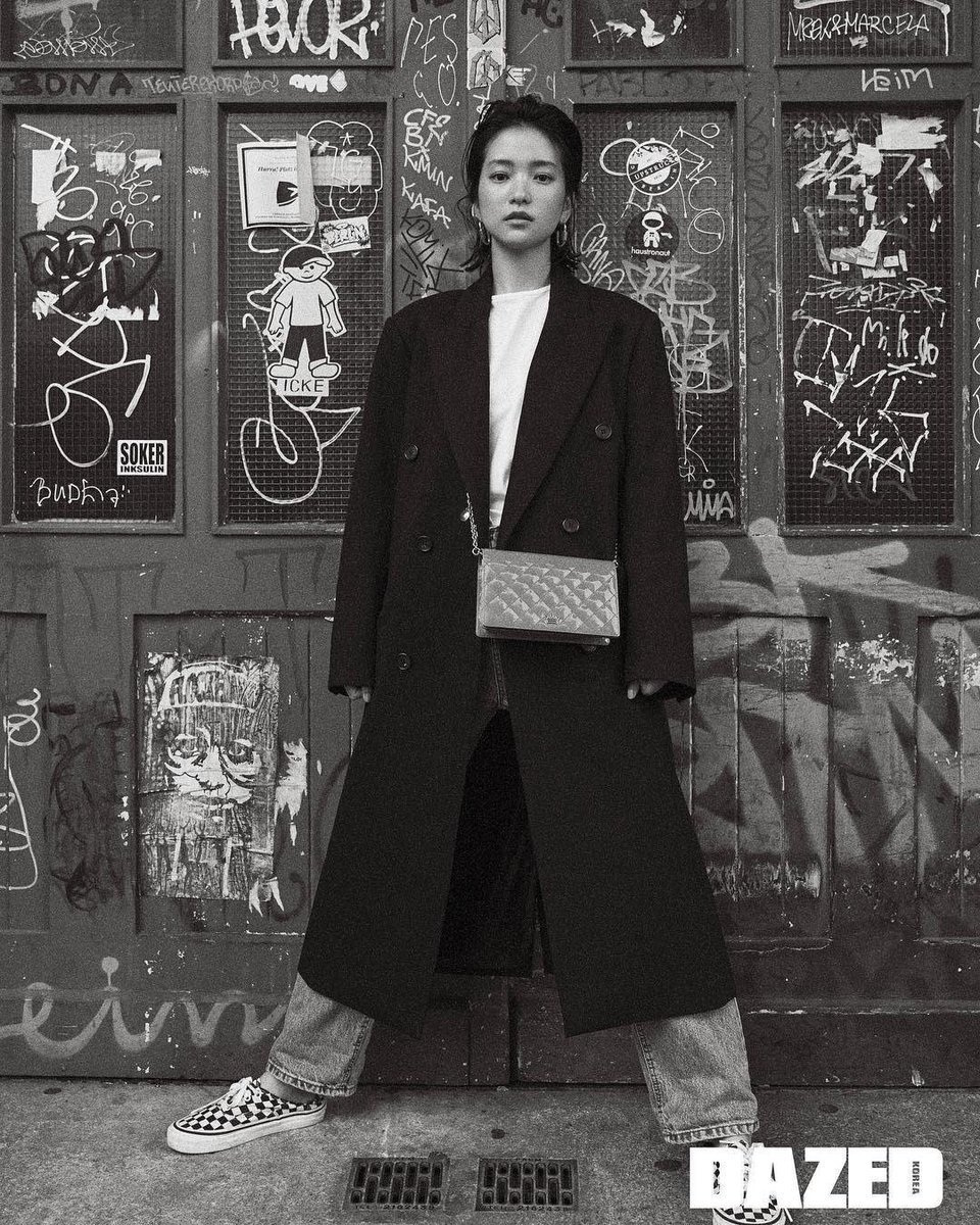 kimtaeriphotos's tweet photo. girls don't want boyfriend, girls want this kim taeri actually 
#KimTaeRi #김태리 https://t.co/c36xcV03fu