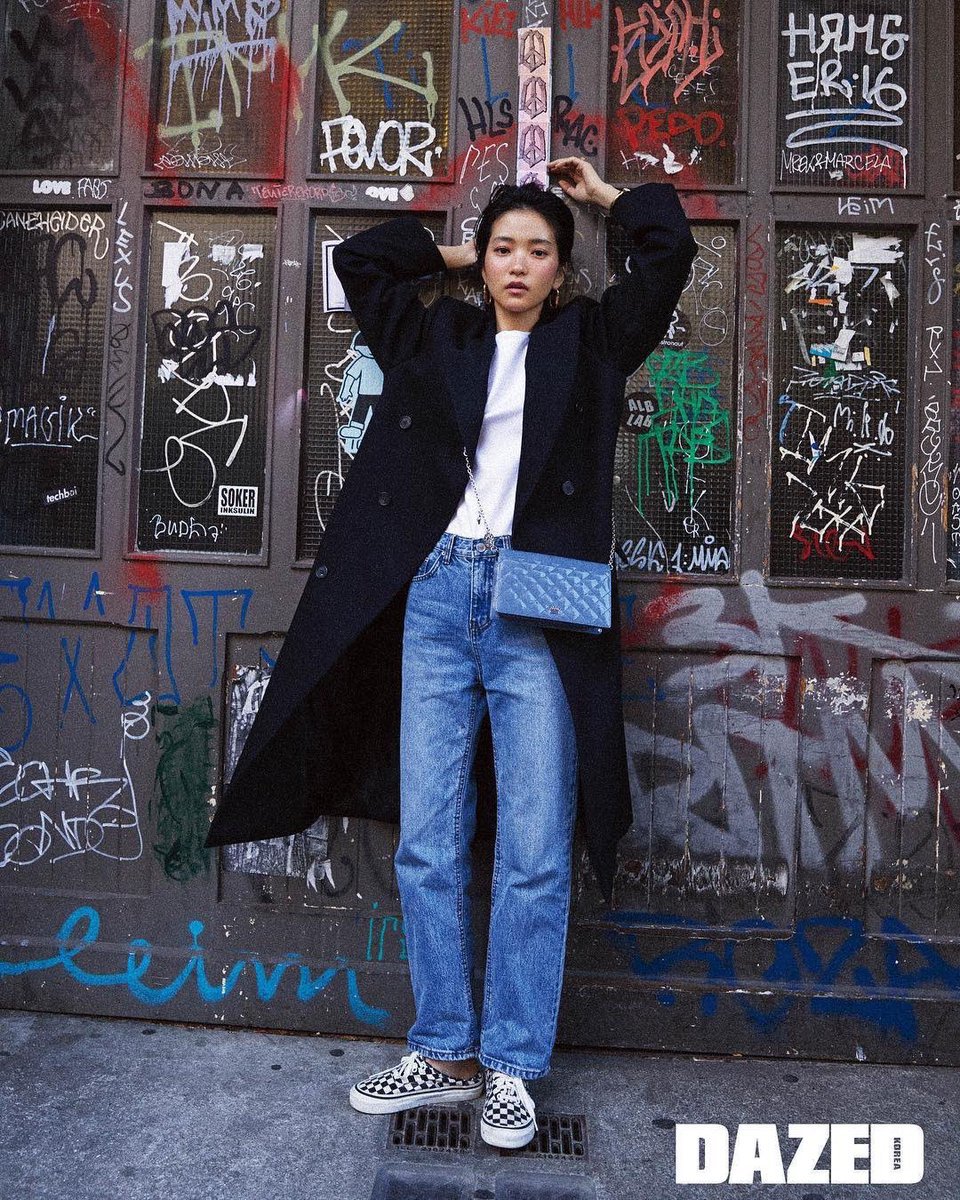 kimtaeriphotos's tweet photo. girls don't want boyfriend, girls want this kim taeri actually 
#KimTaeRi #김태리 https://t.co/c36xcV03fu