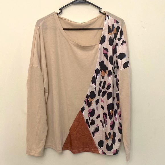 bluepugdesign's tweet photo. So good I had to share! Check out all the items I'm loving on @Poshmarkapp from @pipshelby1 @jm5237 #poshmark #fashion #style #shopmycloset: https://t.co/wMSzGzNA5j https://t.co/WK1yeNZUvl
