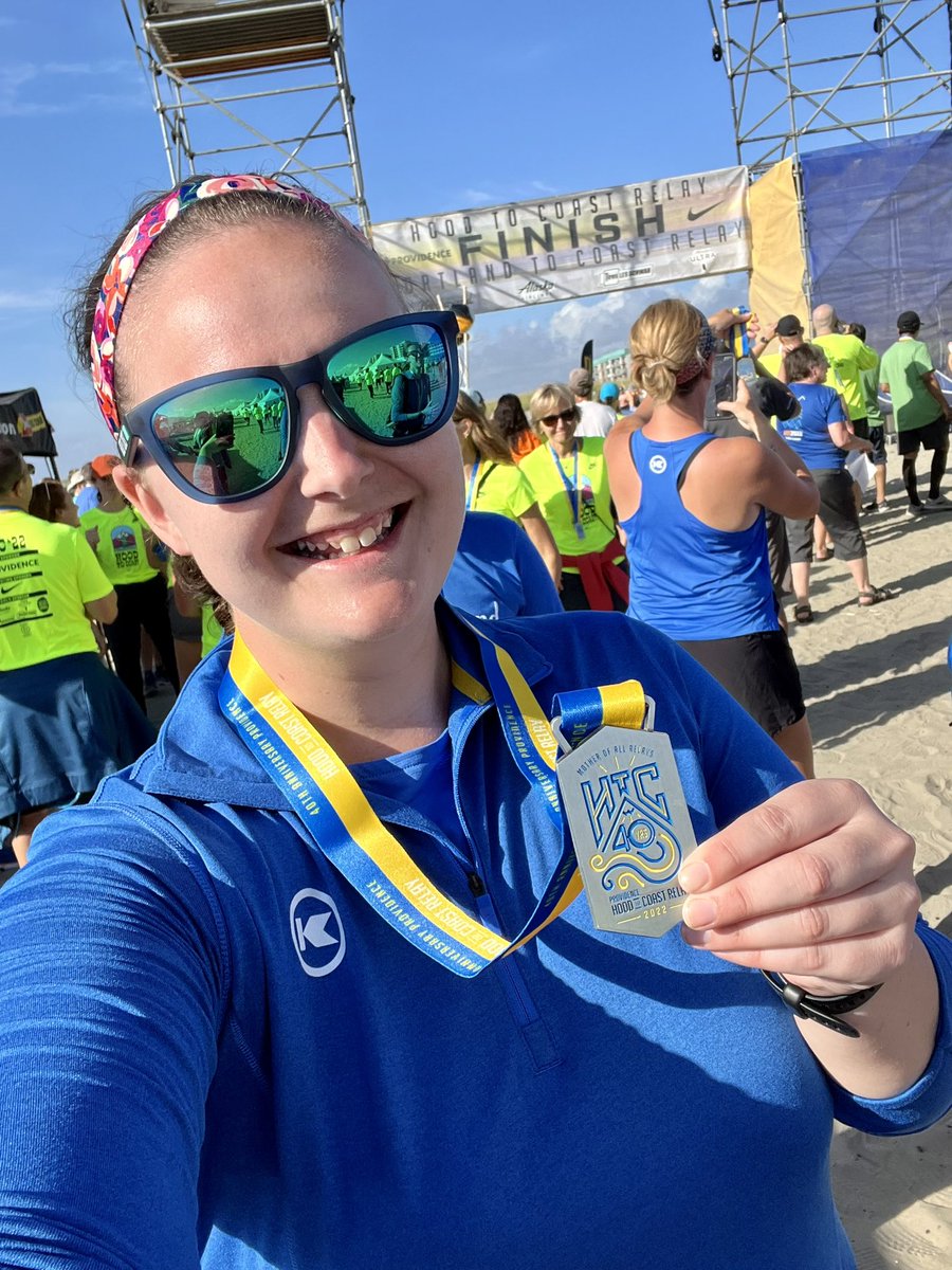 aprylrunsraces's tweet photo. 196 miles with team @Knockaround done & dusted. What a crazy 36 hours. So thankful to have been invited on this adventure! ๐๐๐โโ๏ธ #bibrave #bibchat #HTC40 #HTC22 https://t.co/4zroQXG0LG