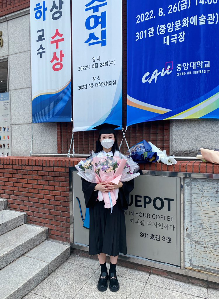 Xinyu1014's tweet photo. 모든 것에 감사해요.. https://t.co/LJQpQO81Gt