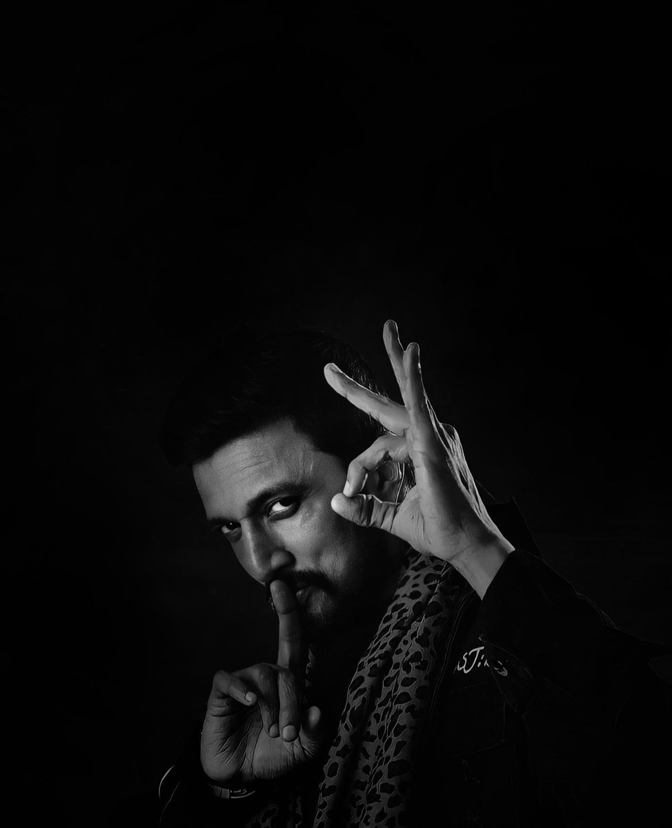 vinuu_17's tweet photo. Can i get 100 Rts for This master class edit ❤‍🔥🖤🤙
#KingKicchaBdayCDP
@KicchaSudeep https://t.co/QOliBChwyS