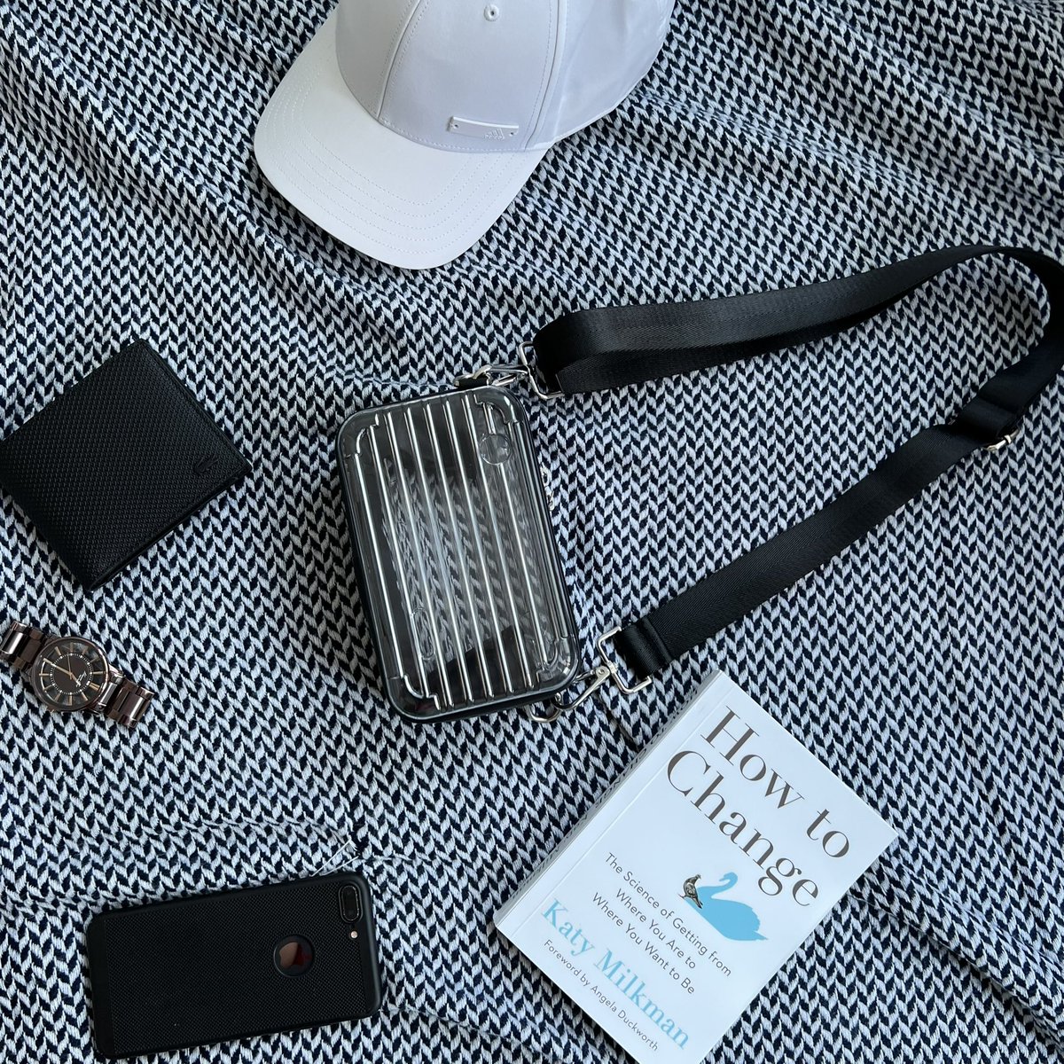 snyrtbykristoff's tweet image. Can you help me guys #RETWEEET this post. it will be a big help for a small entrepreneur loke me by sharing my products. These are quality BOX BAG ☺️ THANK TOU 🙏 #boxbag #unisexboxbag