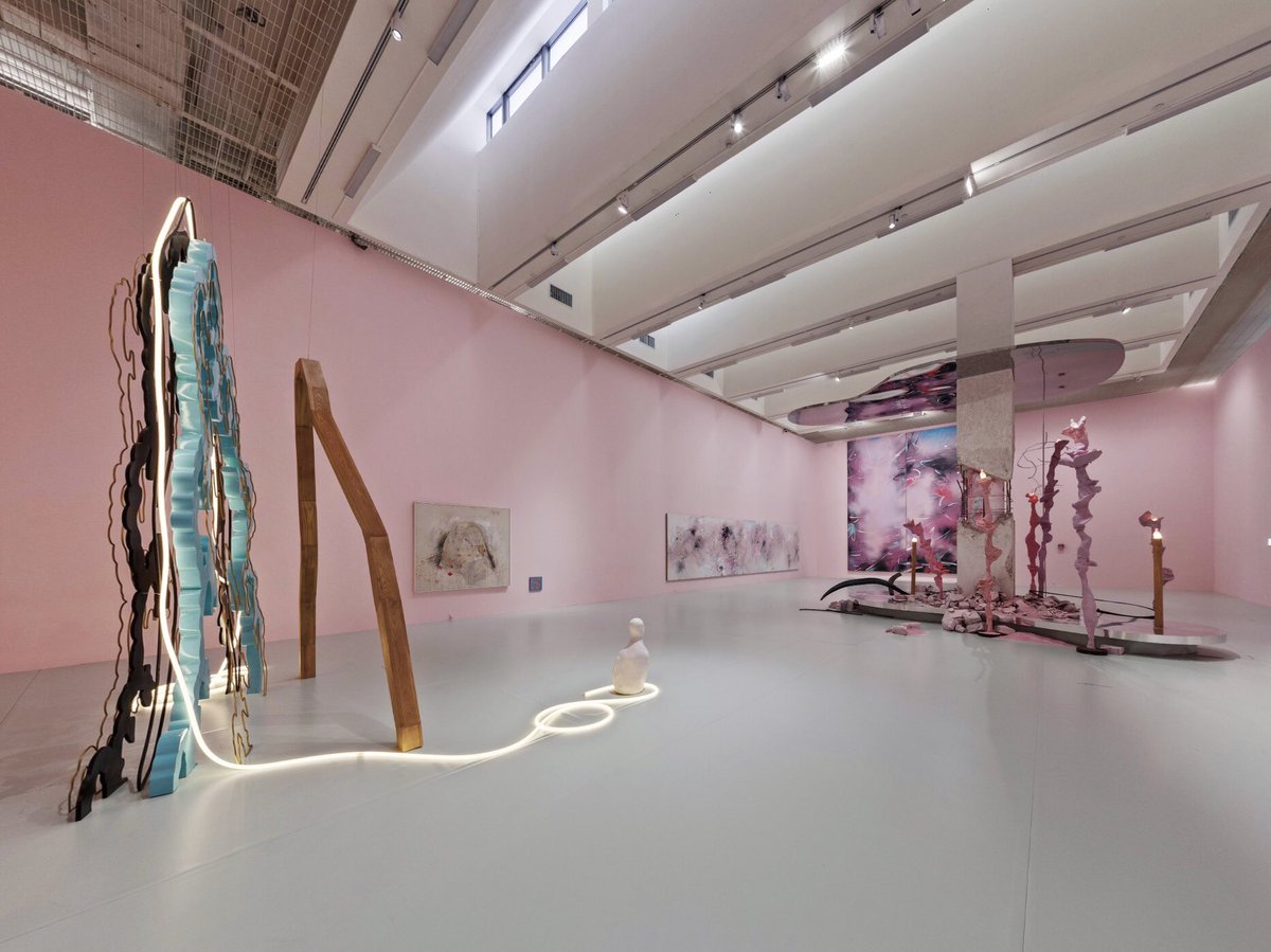 ARTEXB tweet media