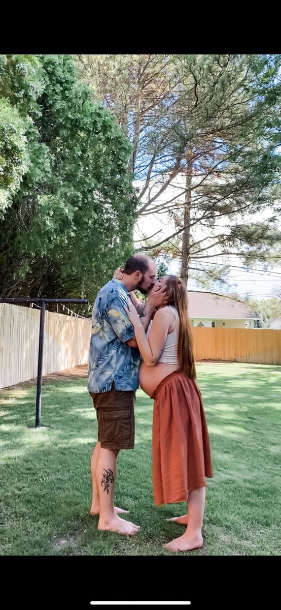 cameroncunliffe's tweet photo. Thank you for making me pancakes and driving around to find me lava cake at 1 am 🤍 #34weekspregnant https://t.co/x1rjBWWwdN