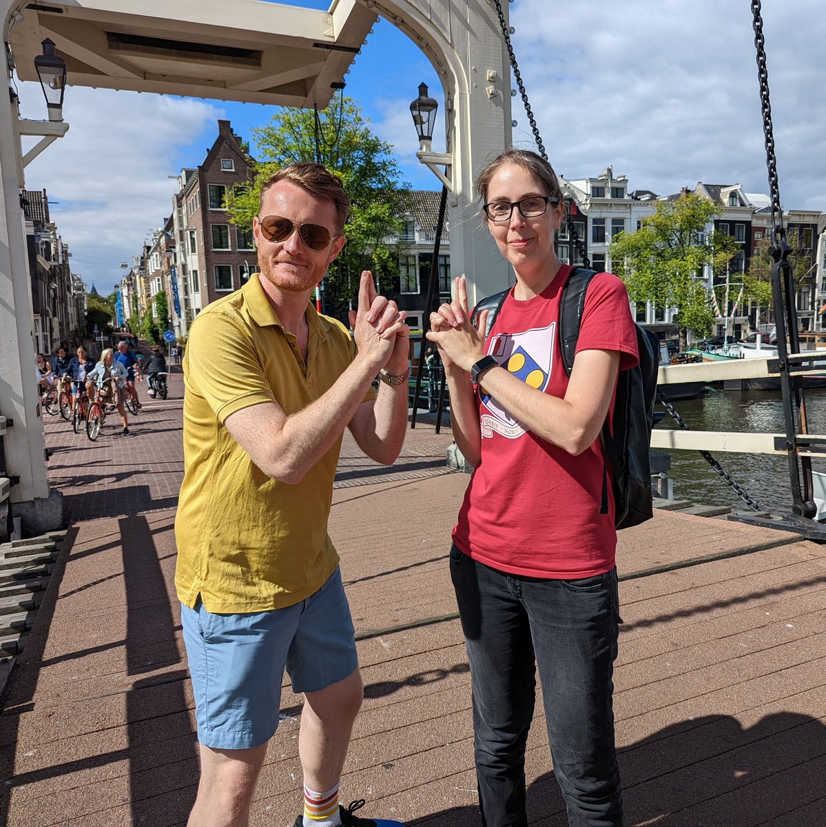 LicenceToQueer's tweet photo. Wint and Kidding around on the Skinny Bridge
#Amsterdam #DiamondsAreForever #WintandKidd #JamesBond https://t.co/gazVTIaIPb